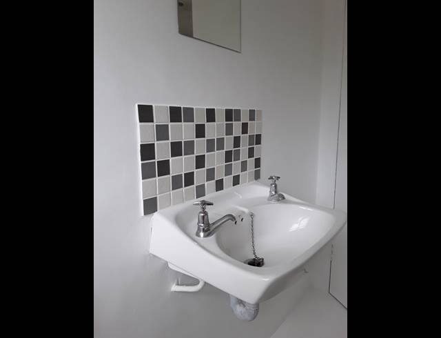1 bed property to rent in TAMBOERSKLOOF